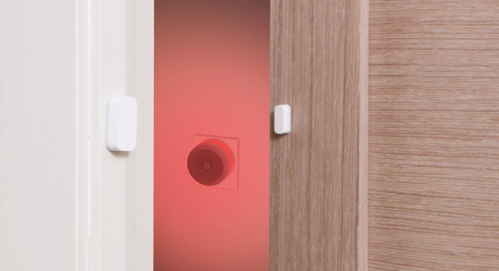 Датчик Aqara Window Door Sensor MCCGQ11LM в работе Xiaomi Aqara Window Door Sensor MCCGQ11LM